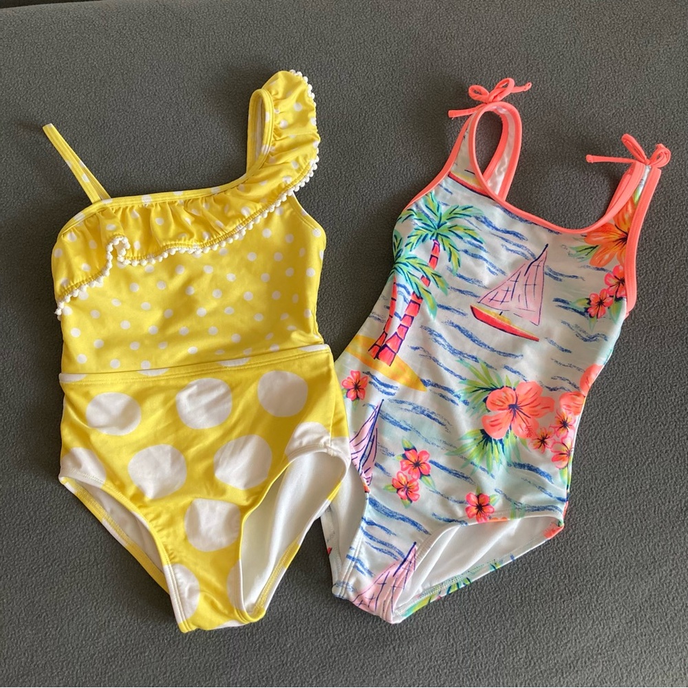 CAT & JACK 2 swimsuits